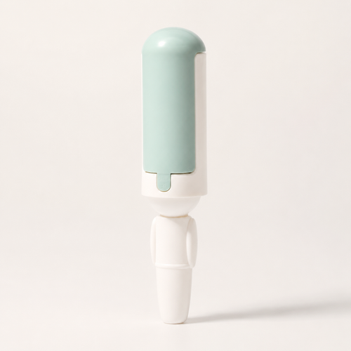 Mint Furmeno detail brush in clean studio setting